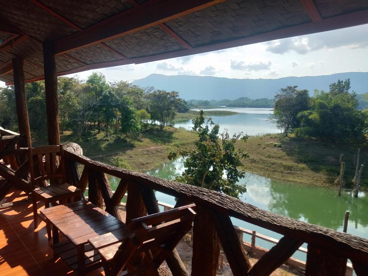 Nirvana Archipel Resort Ванг Виенг Екстериор снимка